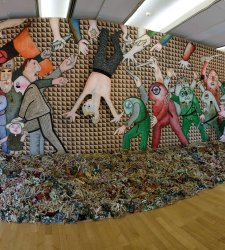 Enrico Bajs Begräbnis des Anarchisten Pinelli wird im Museo del Novecento in Mailand ausgestellt Enrico Bajs Begräbnis des Anarchisten Pinelli wird im Museo del Novecento in Mailand ausgestellt