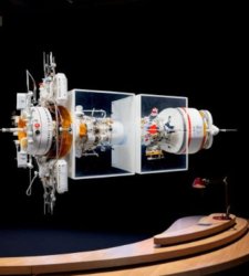 A Palazzo Citterio di Milano il video generativo Parallax di Kevin Abosch, tra tecnologia e identità A Palazzo Citterio di Milano il video generativo Parallax di Kevin Abosch, tra tecnologia e identità