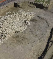 Découverte d'une nécropole du premier âge du fer à Atri (Teramo) Découverte d'une nécropole du premier âge du fer à Atri (Teramo)