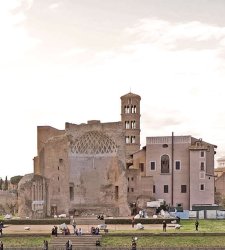 Il Tempio di Venere e Roma diventa un cinema: via alla rassegna Quo Vadis Il Tempio di Venere e Roma diventa un cinema: via alla rassegna Quo Vadis