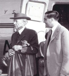 Veröffentlichung der Korrespondenz zwischen Ragghianti und Zevi: ein vierzig Jahre dauernder Dialog Veröffentlichung der Korrespondenz zwischen Ragghianti und Zevi: ein vierzig Jahre dauernder Dialog