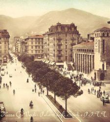 A tour of Verdi Square in La Spezia to understand the meaning of art at school
