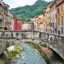 Carrara, la città dove l'amministrazione vuole abbattere tutti gli antichi ponti del centro storico