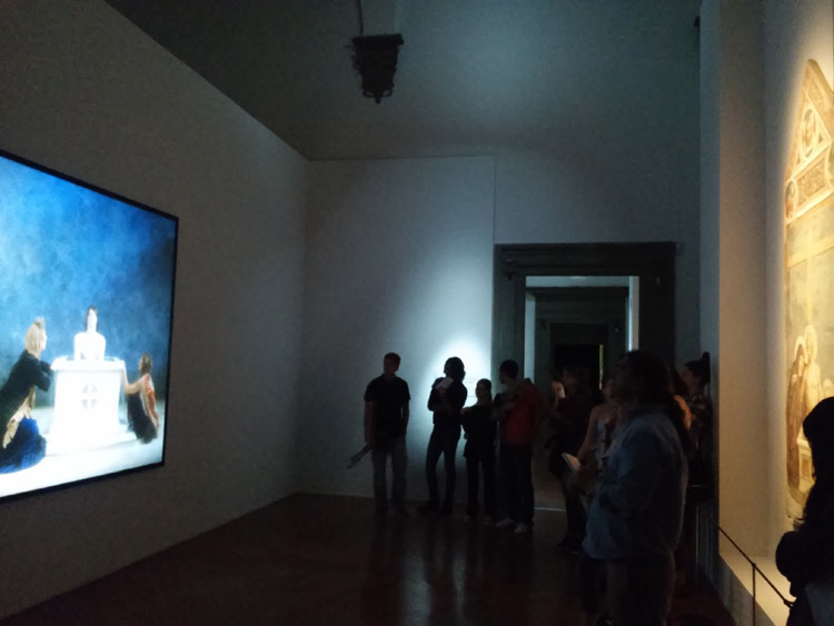 La sala con Emergence e la Pietà di Masolino La sala con Emergence e la Pietà di Masolino