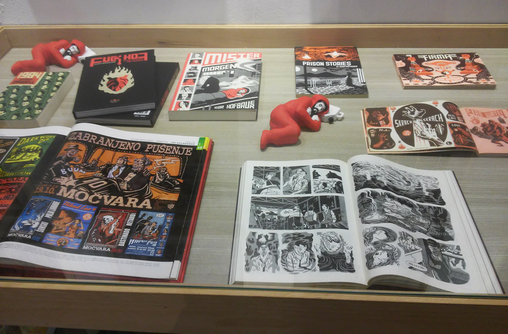 Teca con alcuni dei fumetti di Igor Hofbauer