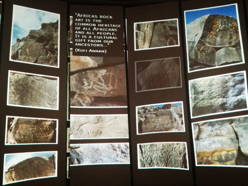Mostra "La fragilità del segno". Immagini e video proiettati nella terza sezione Mostra "La fragilità del segno". Immagini e video proiettati nella terza sezione