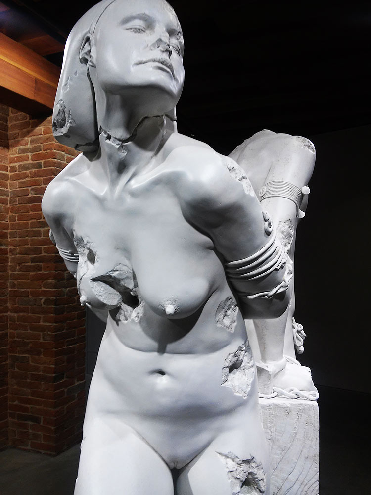 La schiava ispirata al Prigione ribelle di Michelangelo