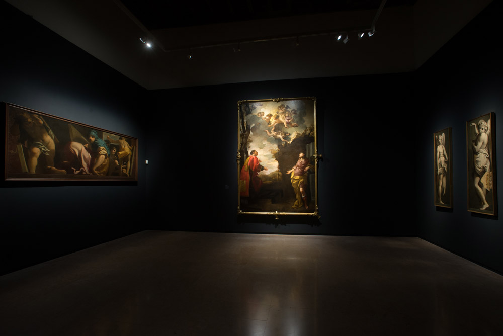 Una delle sale della mostra su Carlo Bononi