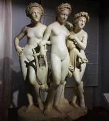 After Canova exhibition opens. Here are photos of the works