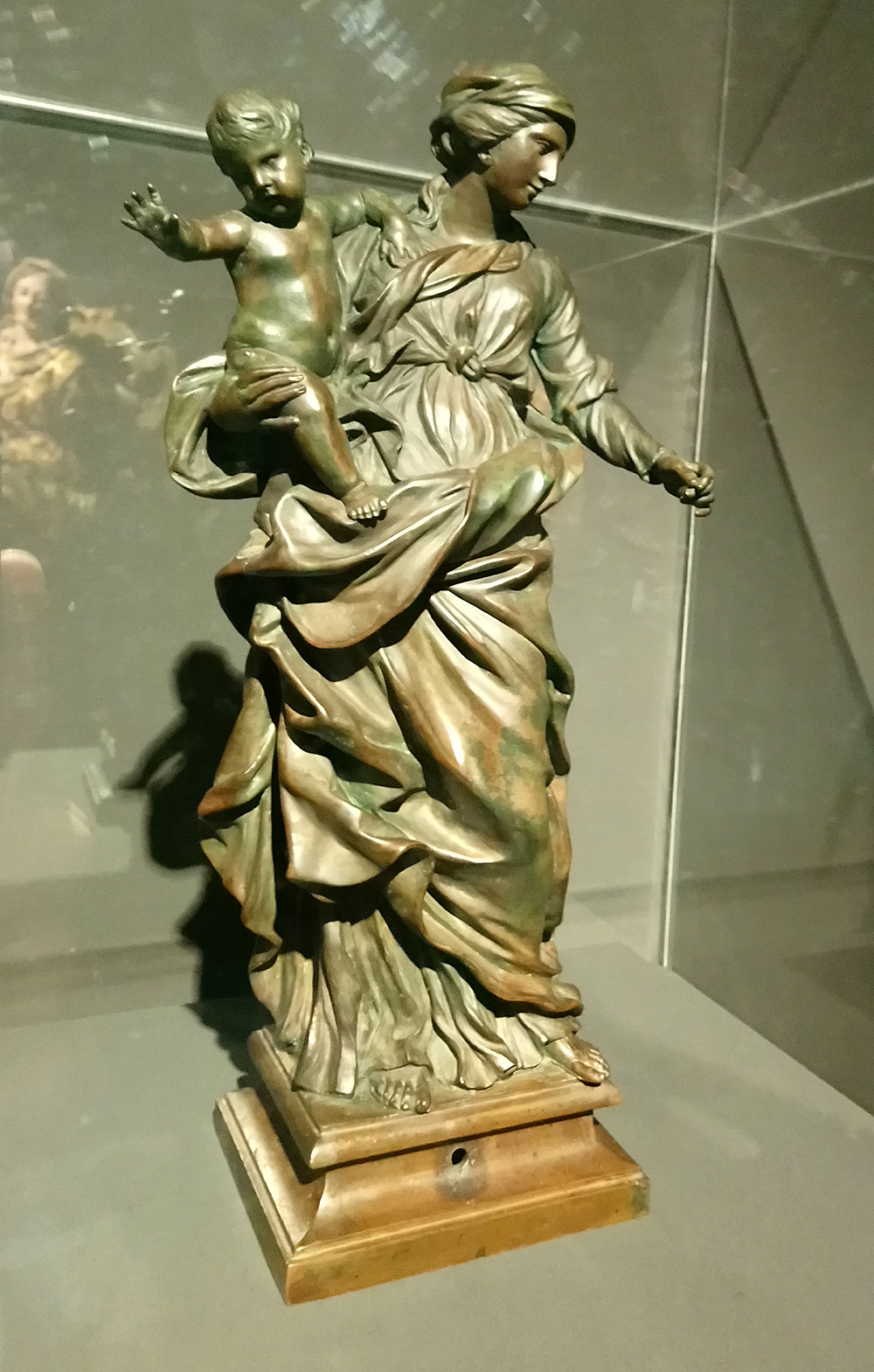 Alessandro Algardi, Madonna col Bambino (bronzo fuso a cera persa, 48,5 x 26 x 15,5 cm; Urbino, Galleria Nazionale delle Marche)
