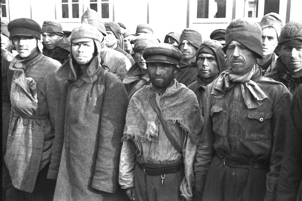 Autore ignoto, Arrivo dei prigionieri di guerra sovietici a Mauthausen Autore ignoto, Arrivo dei prigionieri di guerra sovietici a Mauthausen