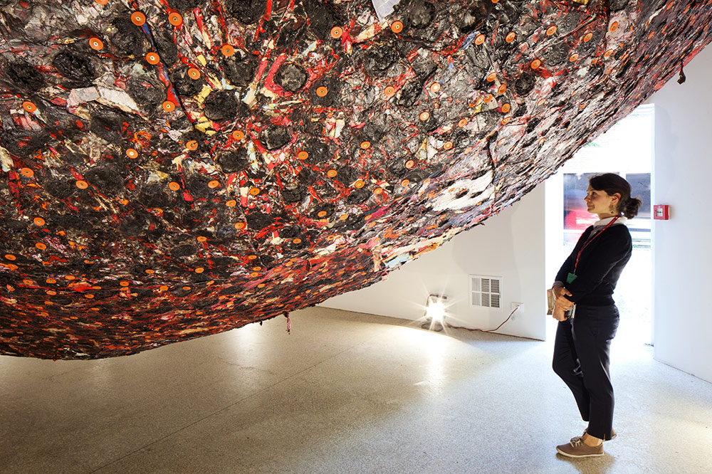 Mark Bradford, Spoiled foot