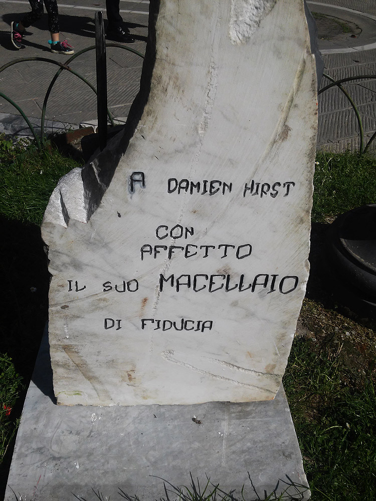 Eternity, la nuova opera di Maurizio Cattelan