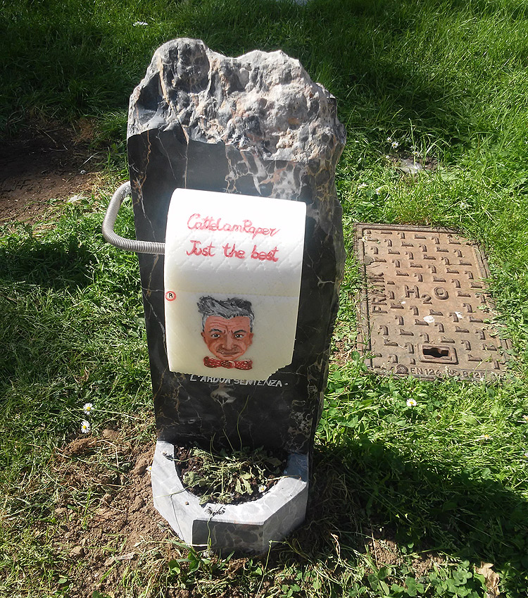 Eternity, la nuova opera di Maurizio Cattelan