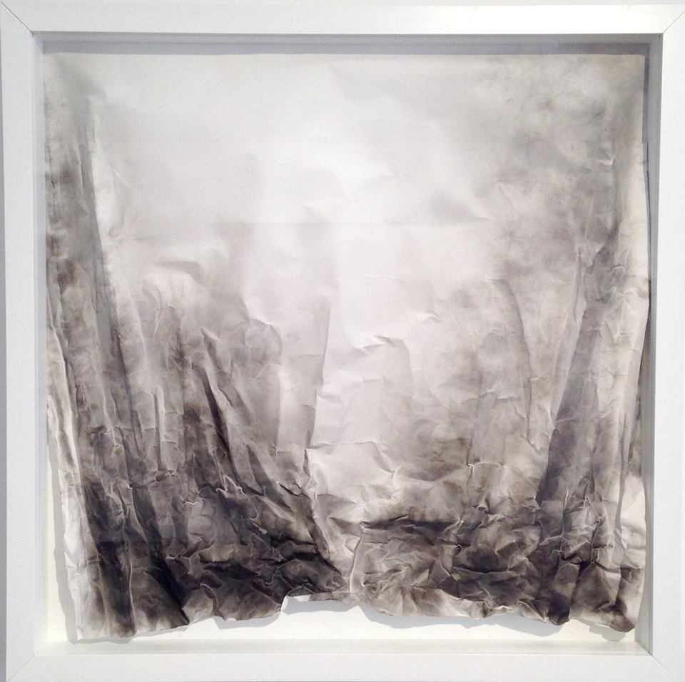 Alessandro Cannistrà, Progetto #15 (08) (2017; fumo su carta, 120 x 120 cm)
