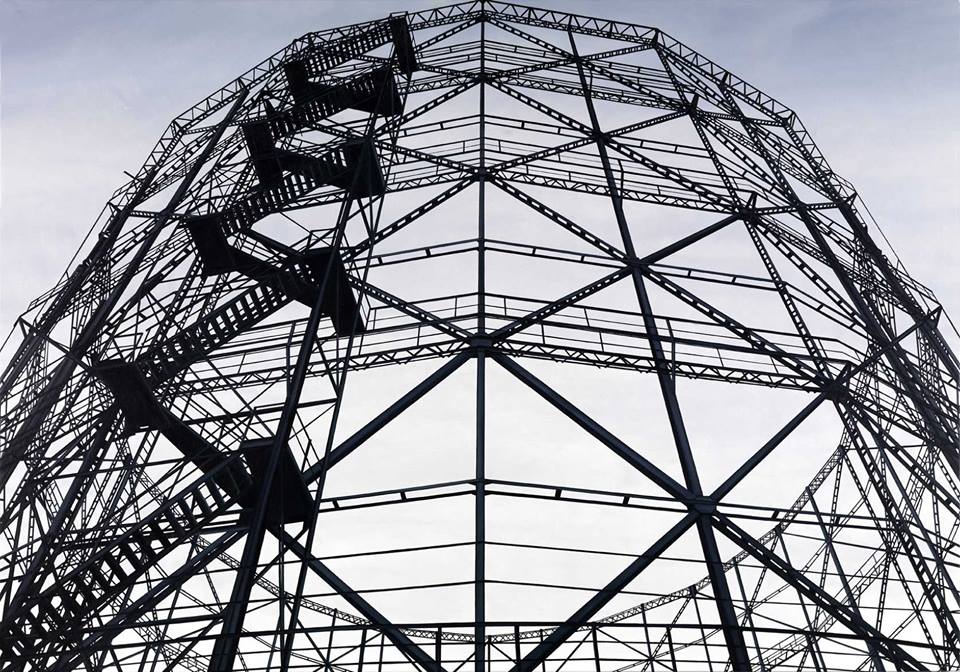 Andrea Chiesi, Chaos 2 (2010; olio su tela, 140 x 200 cm)
