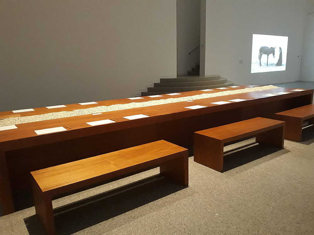 Marina Abramovi&#x0107;, Counting Rice, 2015. Ph. Credit Francesca Della Ventura
