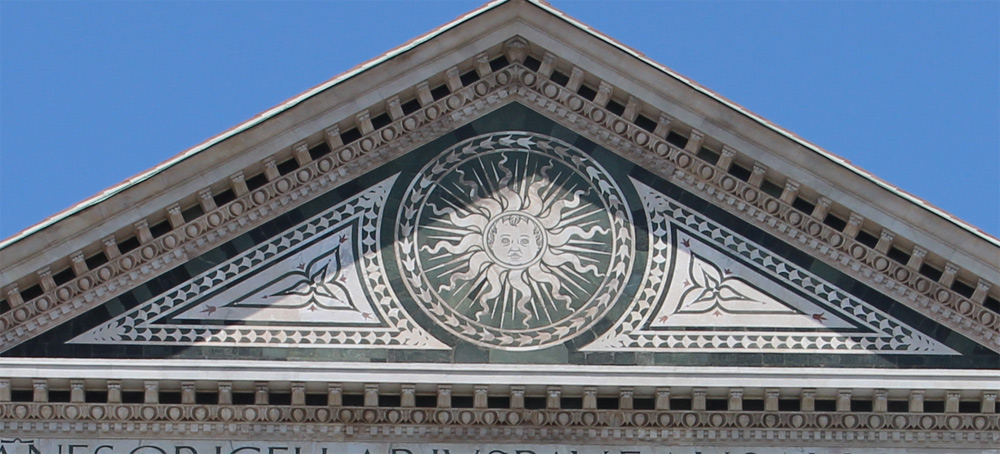 Giovanni di Bertino su disegno attribuito a Leon Battista Alberti, Facciata di santa Maria Novella, dettaglio (1460-1470 circa; Firenze, Santa Maria Novella)
