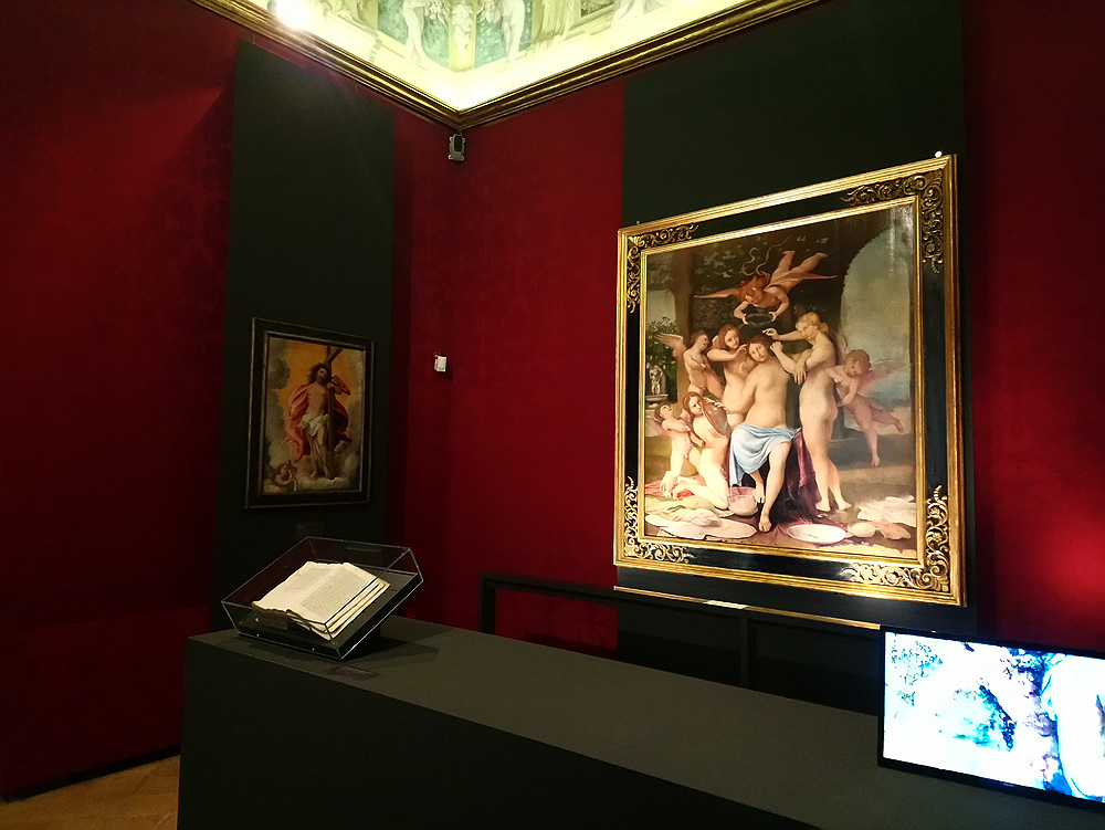 Interazione tra dipinti, documenti e supporti multimediali
