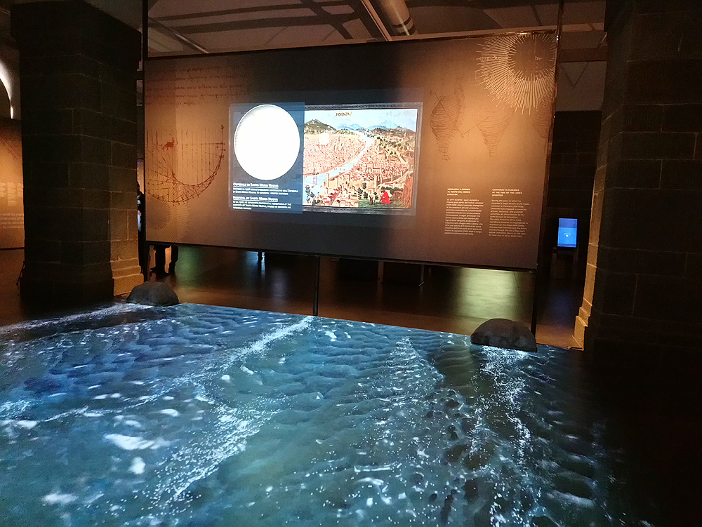 Immagini dalla mostra L'acqua microscopio della natura. Il Codice Leicester di Leonardo da Vinci
