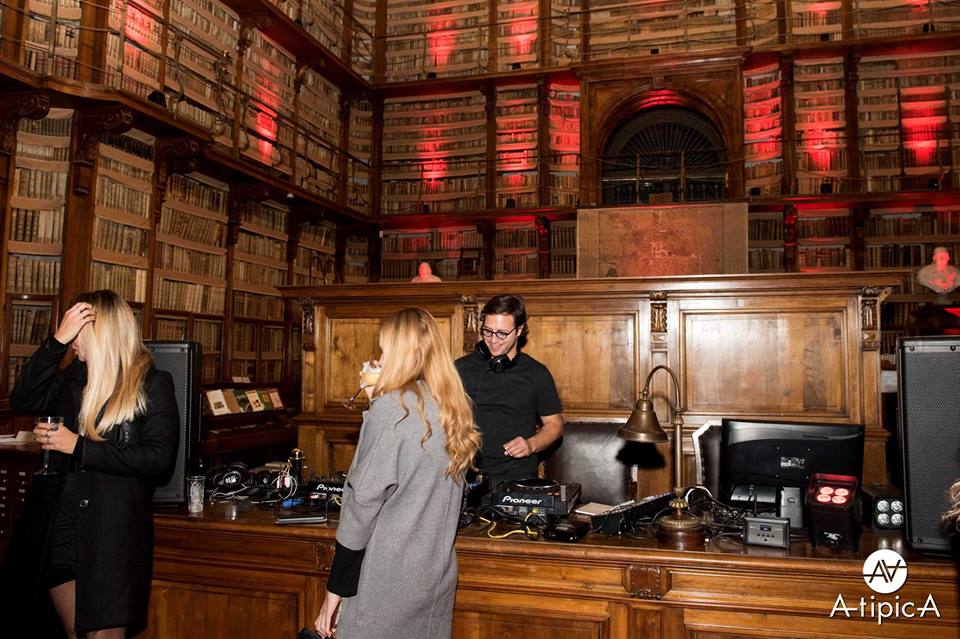 Il silent party della Biblioteca Angelica di Roma
