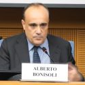 Bonisoli come Franceschini: “Portiamo nelle scuole le opere dei depositi”. I problemi? “E chi se ne importa!”