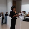 USA, la direttrice del museo viene licenziata, e l'artista mette “in pausa” mostra sulla violenza della polizia