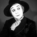 Addio a Lindsay Kemp, grande coreografo, mimo e ballerino britannico, amico di David Bowie