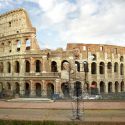 Liu Bolin, “l’uomo invisibile” dell'arte contemporanea è in mostra al Vittoriano