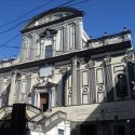 Napoli, crollo nell'ex convento di San Paolo Maggiore, coinvolti cinque operai, fuori pericolo