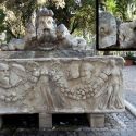 Roma, vandali decapitano la cinquecentesca Fontana del Sarcofago a Villa Borghese