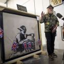 Ron English acquista un Banksy e progetta d'imbiancarlo completamente per protesta