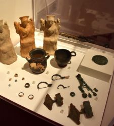 La Pompei etrusca e multiculturale raccontata in una mostra da 800 reperti nel Parco Archeologico