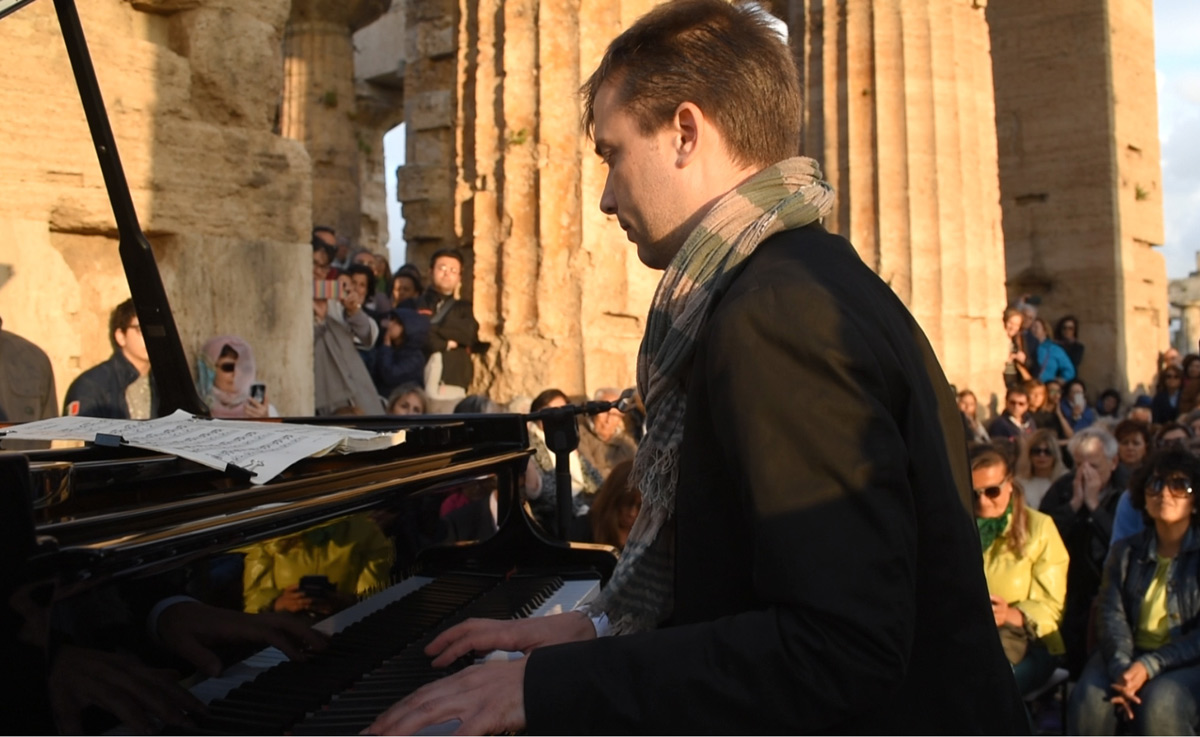 Gabriel Zuchtriegel al pianoforte Gabriel Zuchtriegel al pianoforte