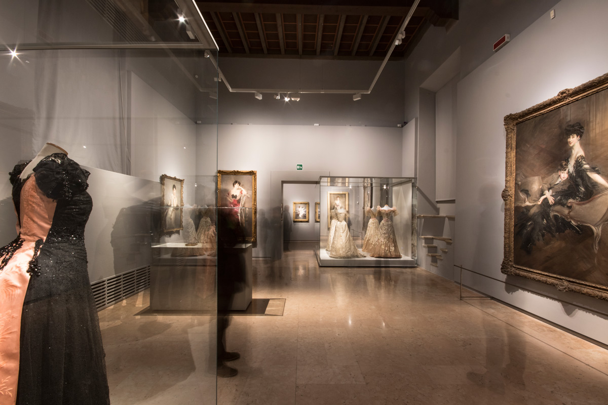 Immagine della mostra Boldini e la moda. Ph. Credit Fondazione Ferrara Arte Immagine della mostra Boldini e la moda. Ph. Credit Fondazione Ferrara Arte