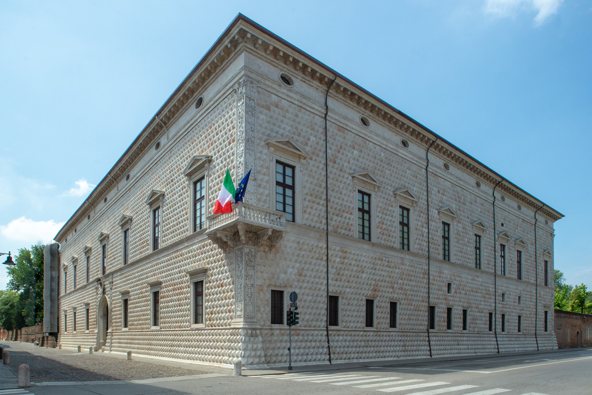 Palazzo dei Diamanti a Ferrara. Ph. Credit Fondazione Ferrara Arte Palazzo dei Diamanti a Ferrara. Ph. Credit Fondazione Ferrara Arte