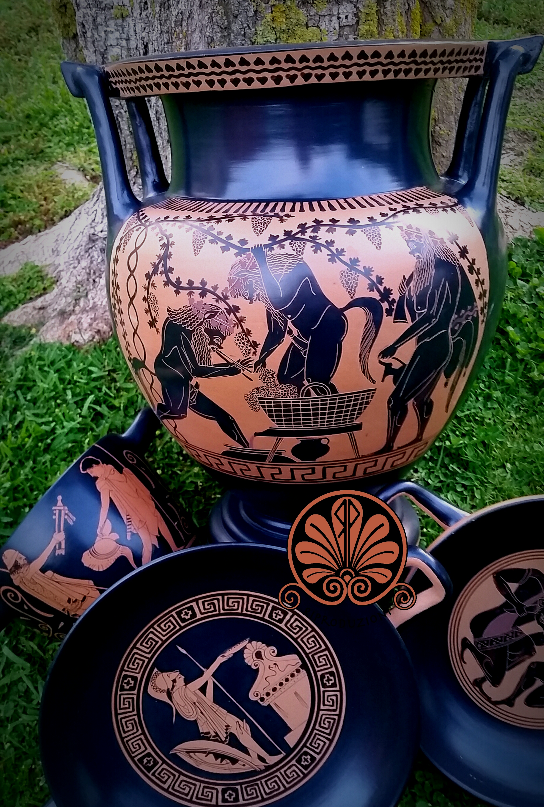 Riproduzioni di ceramiche a figure nere create da Roberto Paolini
 