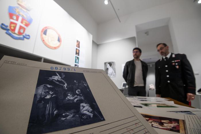 Una sala della mostra L'Arte di salvare l'Arte
