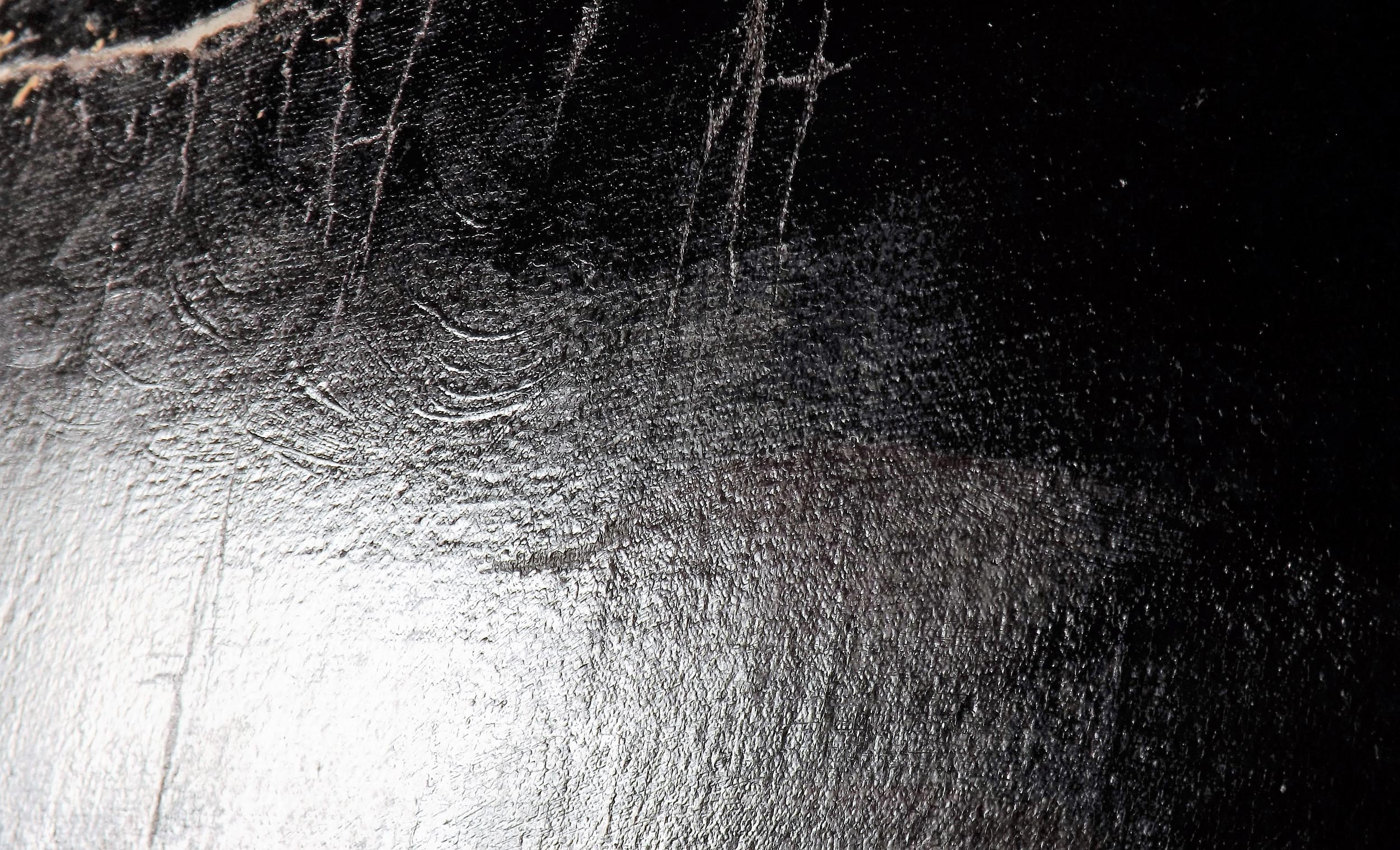 Cattura di Cristo di Odessa, particolare dell'angolo in alto a sinistra con pennellate che potrebbero riprodurre foglie. Ph. Credit Nataliia Chechykova
 Cattura di Cristo di Odessa, particolare dell'angolo in alto a sinistra con pennellate che potrebbero riprodurre foglie. Ph. Credit Nataliia Chechykova