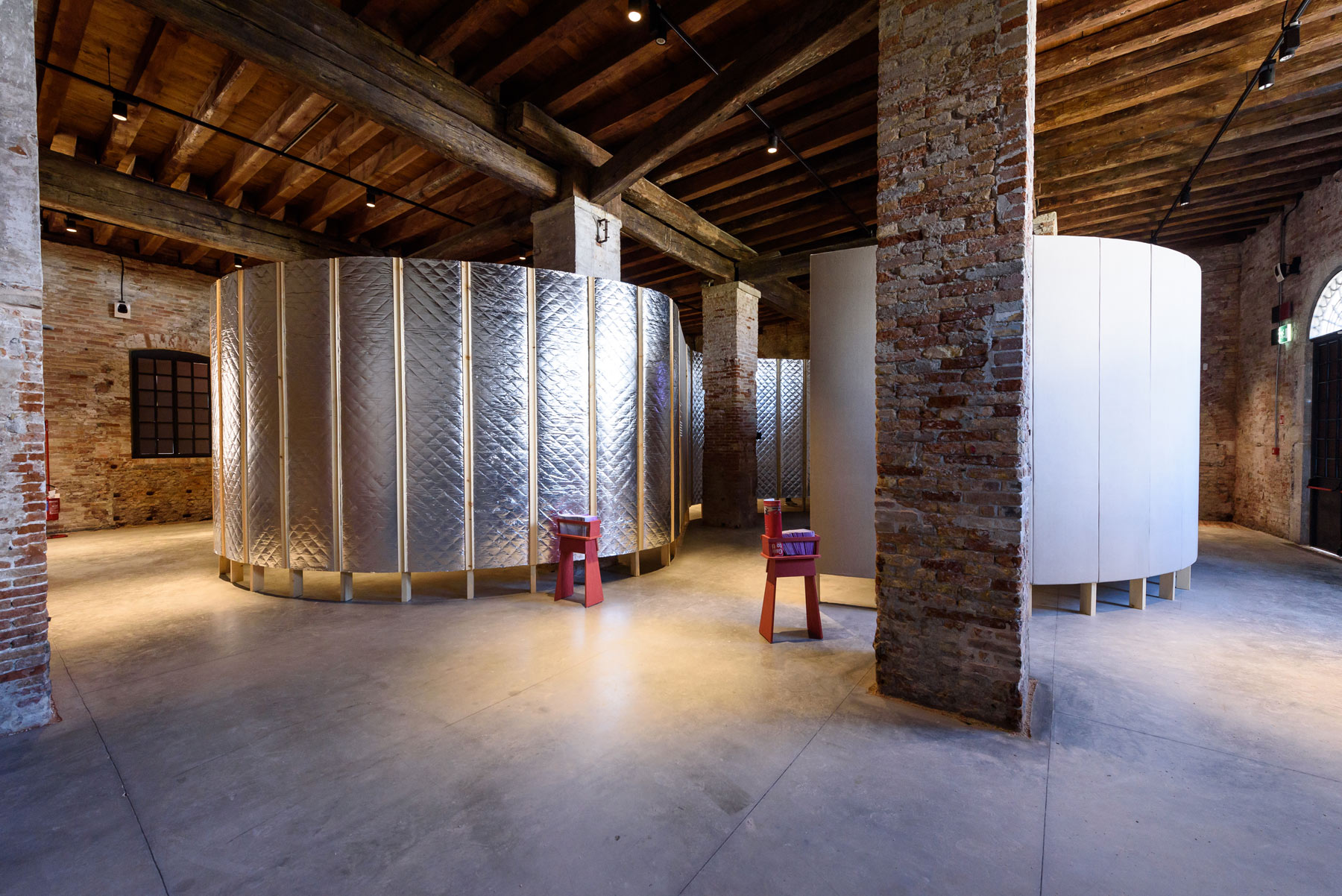 Marysia Lewandowska, It's about time / Era ora (2019). Ph. Credit Andrea Avezzù
