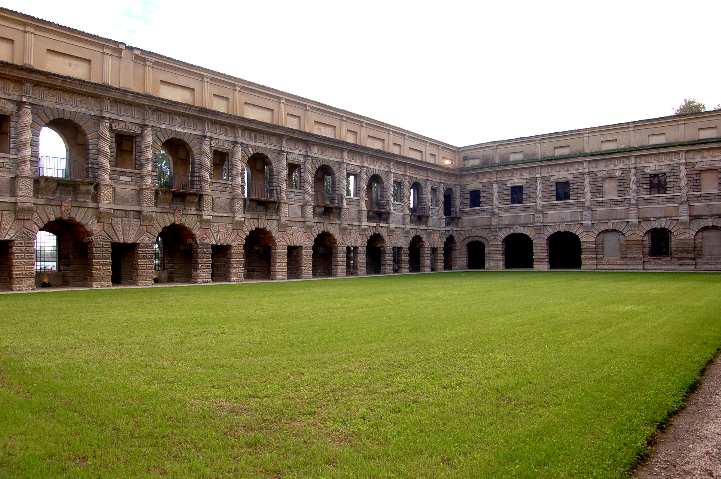 Il cortile della cavallerizza
