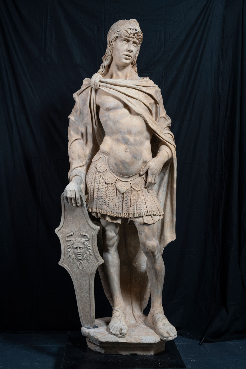 Santo Rizzo Venice's Doge's Palace exceptionally exhibits Antonio Rizzo's statues ...