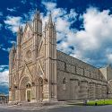 Il caldo danneggia anche i monumenti. Crolla frammento di guglia del Duomo di Orvieto per le alte temperature