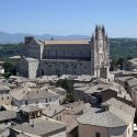 Orvieto, tornano nel Duomo, dopo 122 anni, le statue monumentali degli apostoli e dei santi protettori