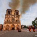 Notre-Dame, il giorno dopo l'incendio. Il ministro Riester: “le opere sono danneggiate ma salve”