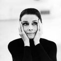 Intimate Audrey. A La Spezia un ritratto inedito e privato di Audrey Hepburn in una mostra-biografia creata dal figlio