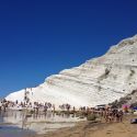 Foto alla Scala dei Turchi? I diritti d'immagine potrebbero finire a un privato. È polemica