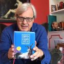 Sgarbi per la scuola: lancia il “Diario della capra” per gli studenti