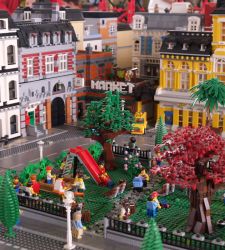 A Milano Ã¨ stata costruita un'intera cittÃ  con migliaia di mattoncini Lego