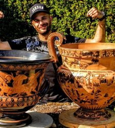 &ldquo;Ecco come gli etruschi realizzavano i loro splendidi vasi&rdquo;. Intervista a Roberto Paolini, giovane ceramista di Cerveteri 